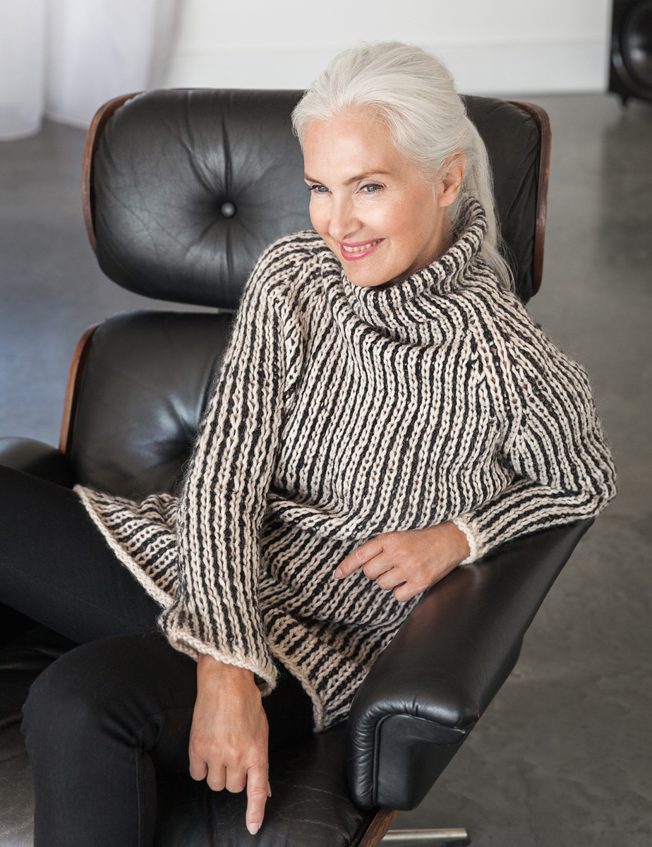 Lana Grossa RAGLANPULLI IM ZWEIFARBIGEN HEBEMASCHENMUSTER Lala Berlin Lovely Cotton & Peloso